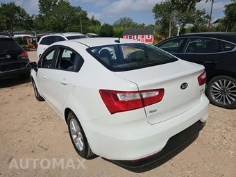 2016 Kia Rio EX Sedan – miniatura 2
