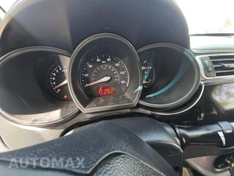 2016 Kia Rio EX Sedan – miniatura 9