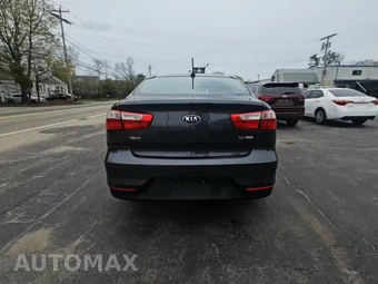 2016 Kia Rio EX Sedan – miniatura 4