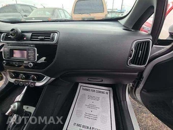 2016 Kia Rio LX Sedan – miniatura 19