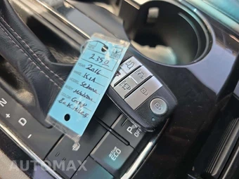 2016 Kia Sedona EX 120.5" WB – miniatura 8