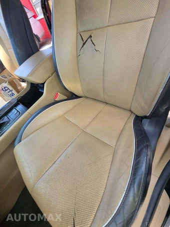 2016 Kia Sedona LX 120.5" WB – miniatura 23