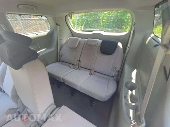 2016 Kia Sedona LX 120.5" WB – miniatura 14