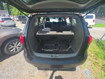 2016 Kia Sedona LX 120.5" WB – miniatura 15