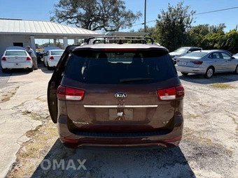 2016 Kia Sedona LX 120.5" WB - miniatura 5