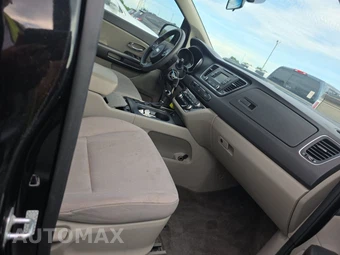 2016 Kia Sedona LX 120.5" WB - miniatura 8