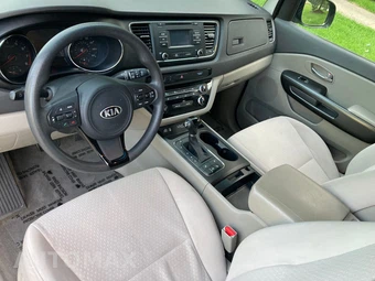 2016 Kia Sedona LX 120.5" WB - miniatura 16