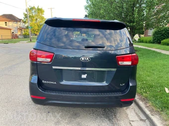 2016 Kia Sedona LX 120.5" WB - miniatura 6