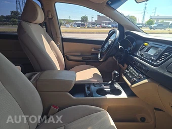 2016 Kia Sedona LX 120.5" WB – miniatura 8