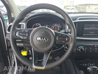 2016 Kia Sorento - miniatura 10