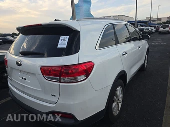2016 Kia Sorento - miniatura 4