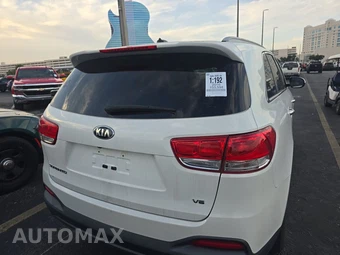 2016 Kia Sorento - miniatura 5