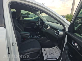 2016 Kia Sorento - miniatura 8