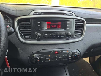 2016 Kia Sorento L - miniatura 10
