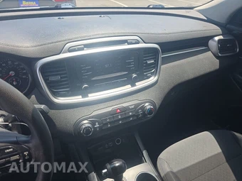 2016 Kia Sorento LX – miniatura 11