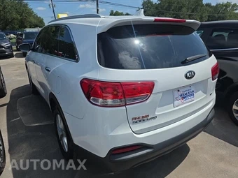2016 Kia Sorento LX – miniatura 6