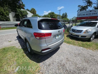 2016 Kia Sorento LX - miniatura 2