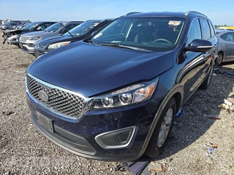 2016 Kia Sorento LX - sold vehicle imported from US Manheim auctions by AUTOMAX
