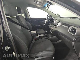 2016 Kia Sorento LX – miniatura 8