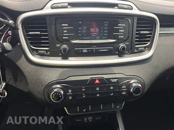 2016 Kia Sorento LX – miniatura 11