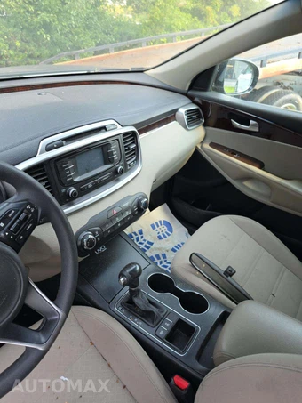 2016 Kia Sorento LX – miniatura 10