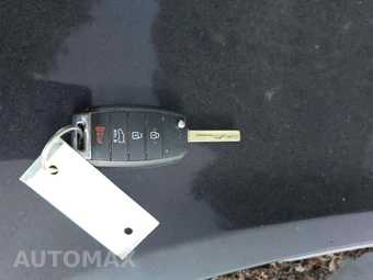 2016 Kia Sorento LX – miniatura 8