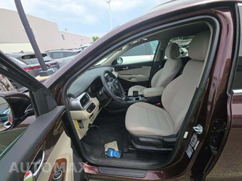 2016 Kia Sorento LX - miniatura 6