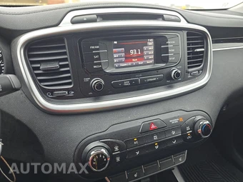 2016 Kia Sorento LX – miniatura 11