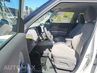 2016 Kia Soul EV – miniatura 3