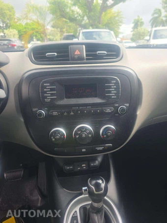 2016 Kia Soul – miniatura 7