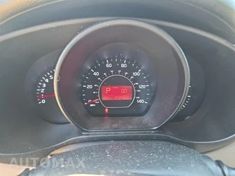 2016 Kia Soul – miniatura 15
