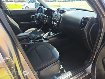 2016 Kia Soul - miniatura 8