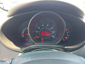 2016 Kia Soul - miniatura 12