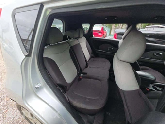 2016 Kia Soul - miniatura 16