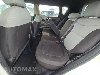2016 Kia Soul - miniatura 19