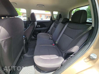 2016 Kia Soul – miniatura 13