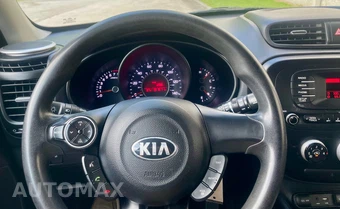 2016 Kia Soul - miniatura 8