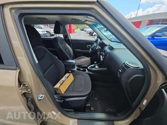 2016 Kia Soul – miniatura 18