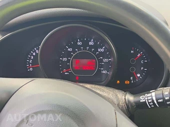 2016 Kia Soul – miniatura 9