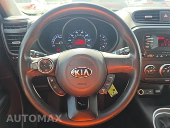 2016 Kia Soul - miniatura 10