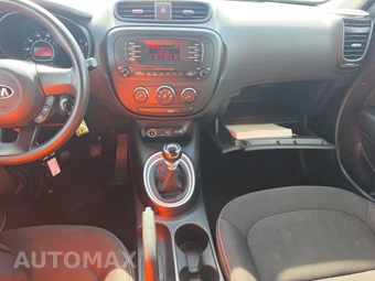 2016 Kia Soul - miniatura 11