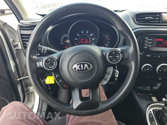 2016 Kia Soul – miniatura 10