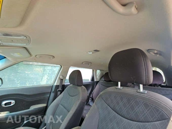 2016 Kia Soul - miniatura 10