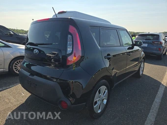 2016 Kia Soul - miniatura 4
