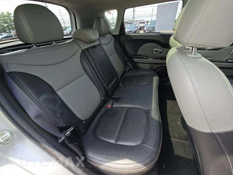 2016 Kia Soul + – miniatura 16