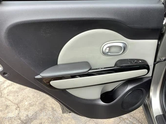 2016 Kia Soul + – miniatura 26