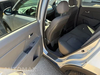 2016 Kia Sportage LX - miniatura 26