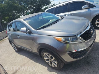 2016 Kia Sportage LX – miniatura 3