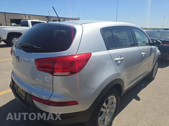 2016 Kia Sportage LX – miniatura 4