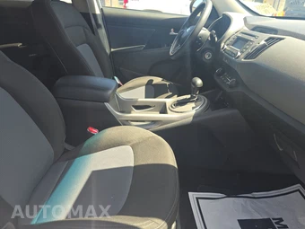 2016 Kia Sportage LX – miniatura 8